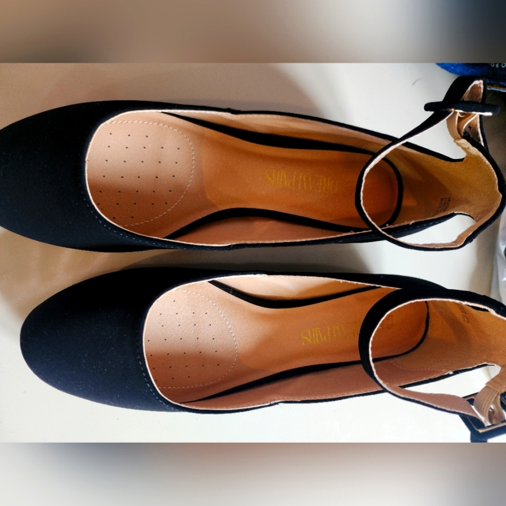 New dream pairs shoes